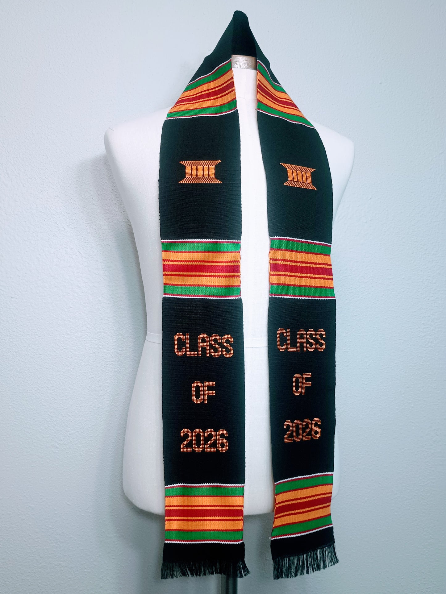 CLASS OF 2026 BLACK MULTICOLOR GRADUATION STOLE