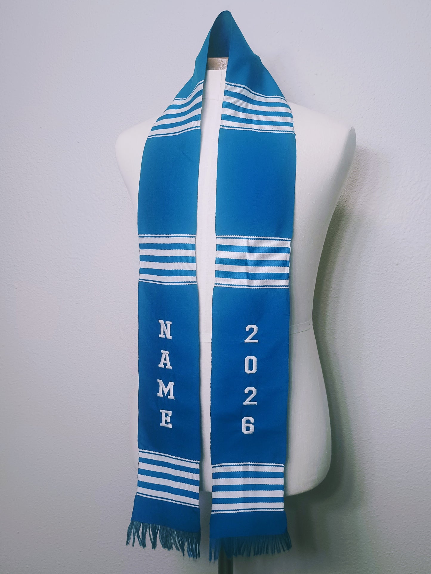 CUSTOMIZABLE BLUE & WHITE 2026 STOLE